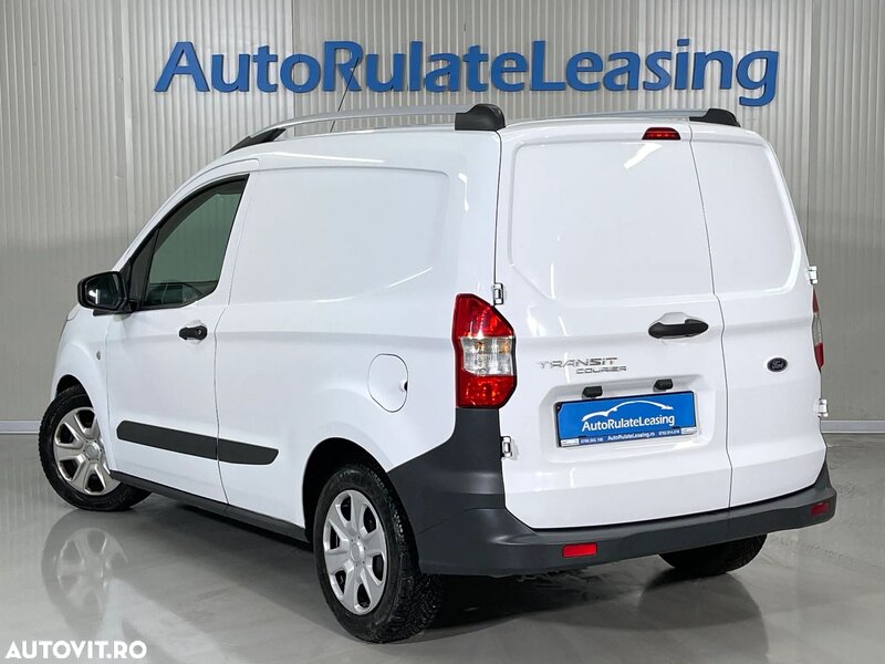 Ford Transit Courier