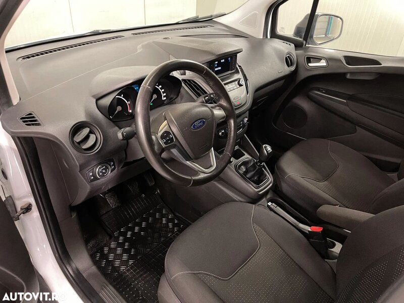 Ford Transit Courier